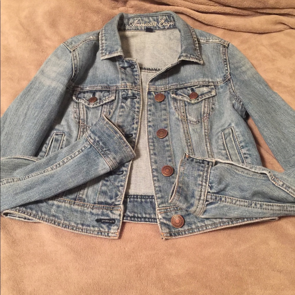 American Eagle Outfitters Light Blue Denim Jean Jacket